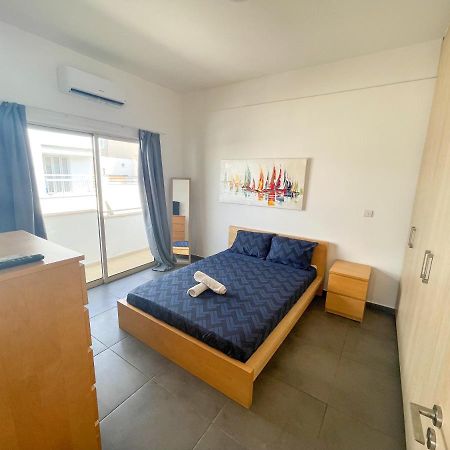 High Speed Holiday Apartment لارنكا المظهر الخارجي الصورة